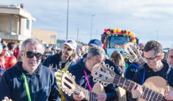 Demos (ainda) mais m�sica ao Carnaval de Lavra