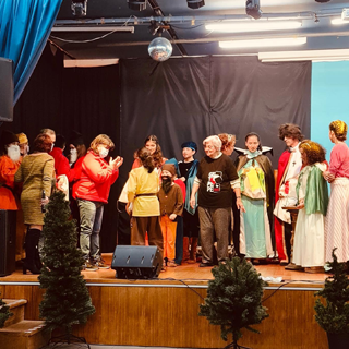 Imagem da Grupo Infantil do GETEPEPE traz pe�a de teatro aos utentes