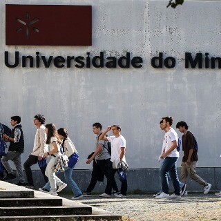 Imagem da Natal para todos: Universidade do Minho adapta brinquedos para crian�as com defici�ncia