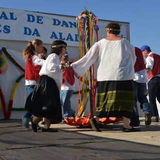 Imagem da Festival de Dan�as e Cantares: um festival para a inclus�o social